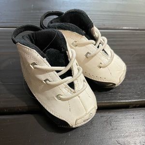 Baby Jordan sneakers Sz 1